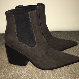 Brand New!! ASOS Brown Suede print booties